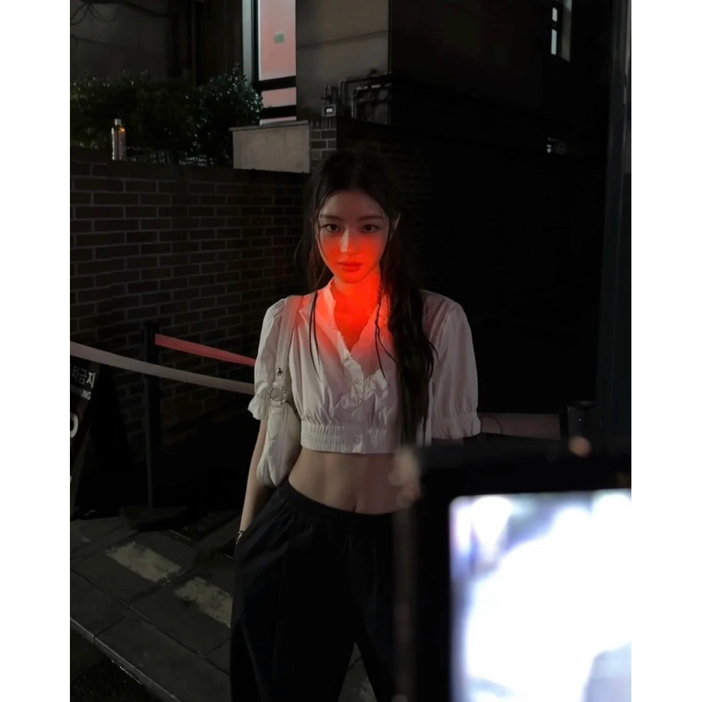 -𝐂𝐡𝐢𝐯𝐚- พร้อมส่ง‼️ PUFFY CROP | เสื้อครอปแขนตุ๊กตาเอวจั๊ม ทรงสวยมาก!! - รูปที่ 6