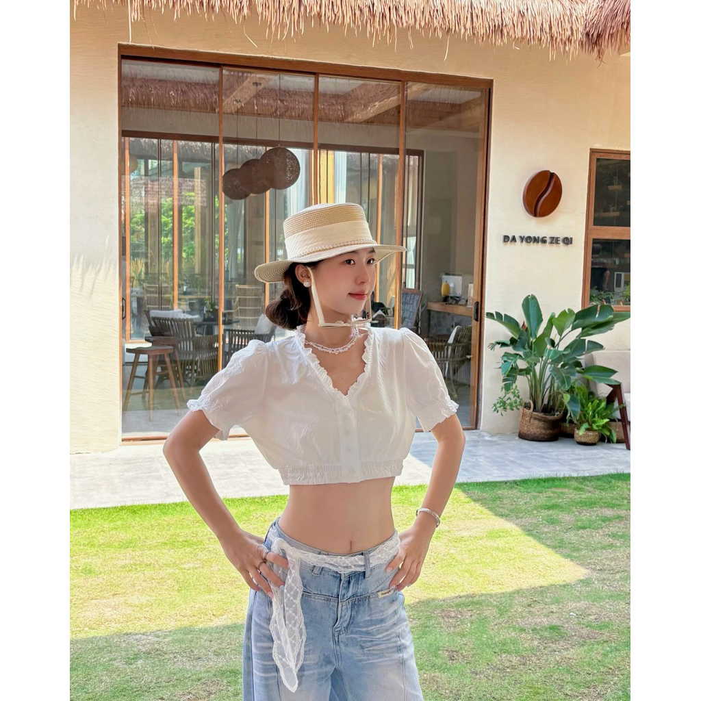 -𝐂𝐡𝐢𝐯𝐚- พร้อมส่ง‼️ PUFFY CROP | เสื้อครอปแขนตุ๊กตาเอวจั๊ม ทรงสวยมาก!! - รูปที่ 4