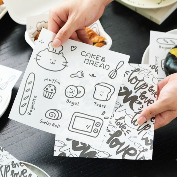 กระดาษไขรองอาหาร (Greaseproof paper) เคลือบกันน้ำ-น้ำมัน ขนาด 18x18 cm. (แพ็ค 98-100 ชิ้น)