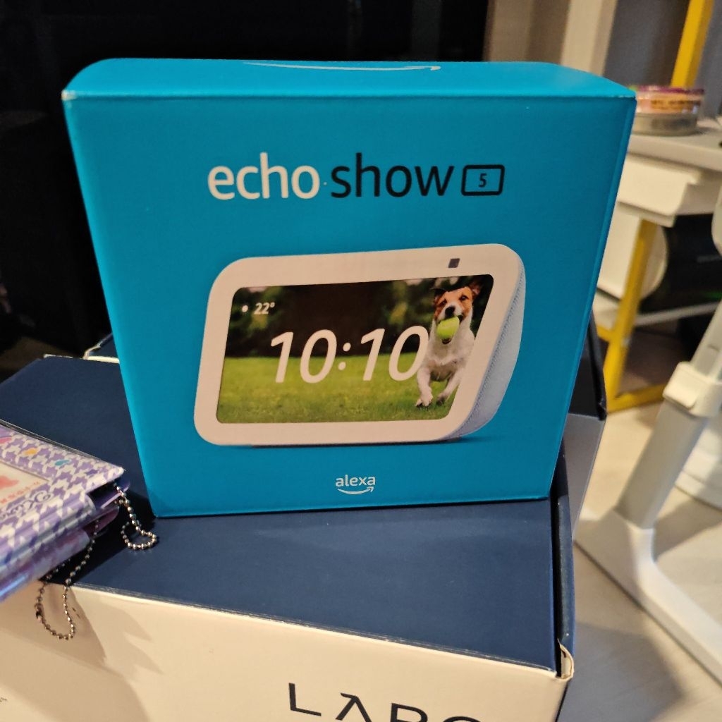 amazon Echo Show 5 Generation 3rd - Smart Display with Alexa with 2 Megapixel Camera ของใหม่ครับ