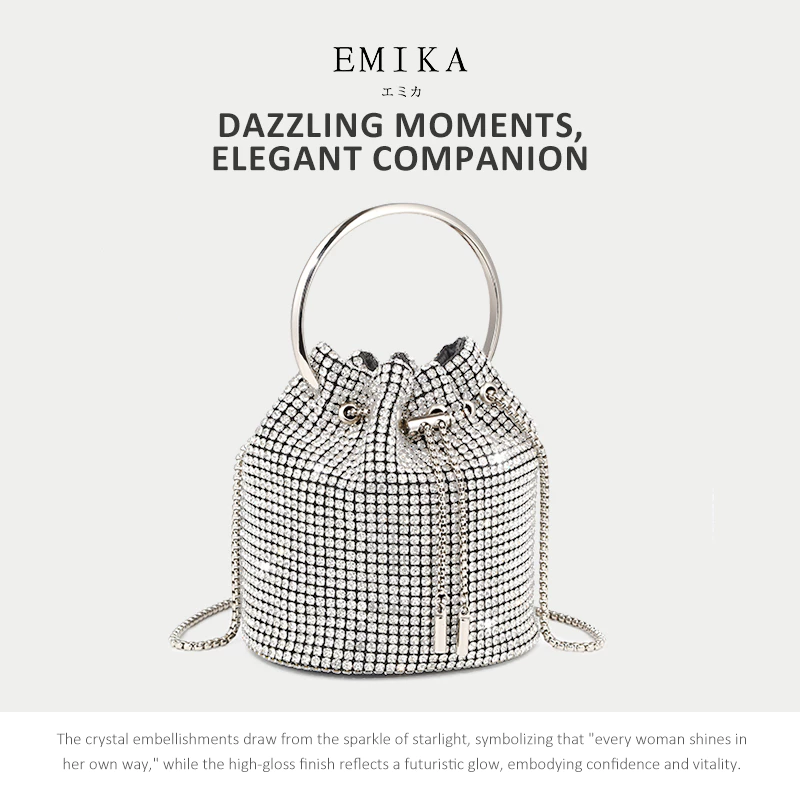 EMIKA กระเป๋าเพรชวิ้งๆ ถือได้สะพายได้ พร้อมสายโซ่ กระเป๋าทรงถังผู้หญิง ตกแต่งด้วยเพรชดูหรูหรามาก