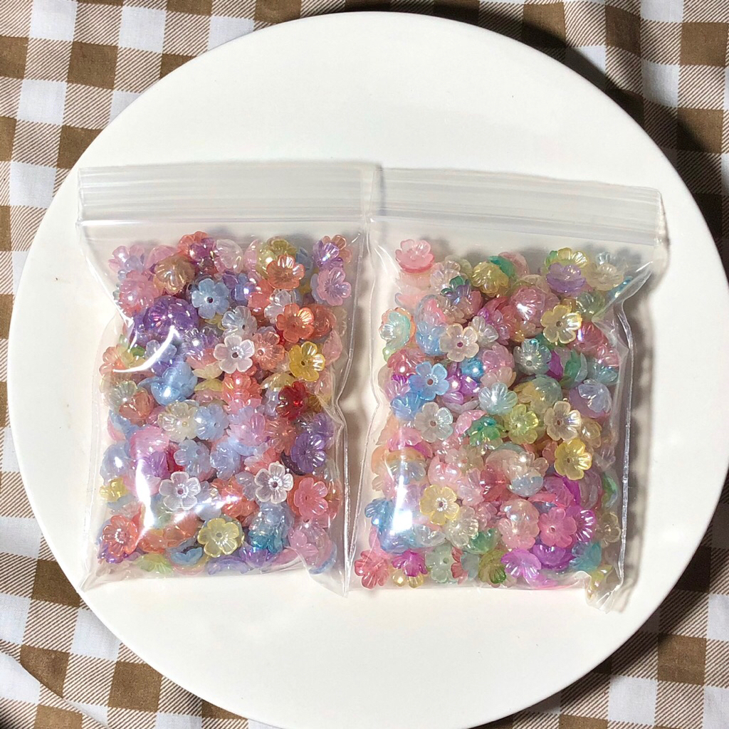 ลูกปัดดอกโป๊ยเซียน 50กรัม พร้อมส่งจากไทย