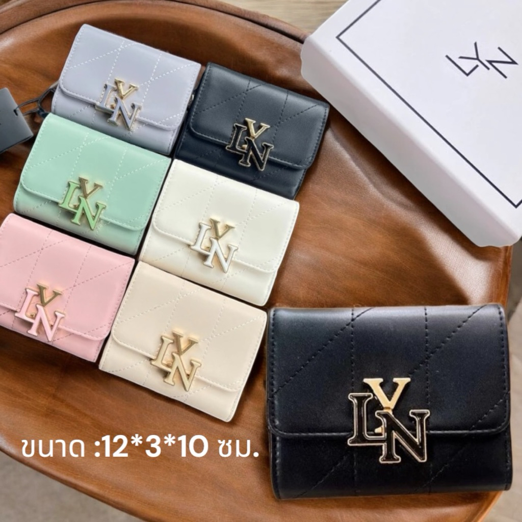 กระเป๋าสตางค์ 3 พับสั้น Artistic Word ใหม่พร้อมกล่องของขวัญ。31