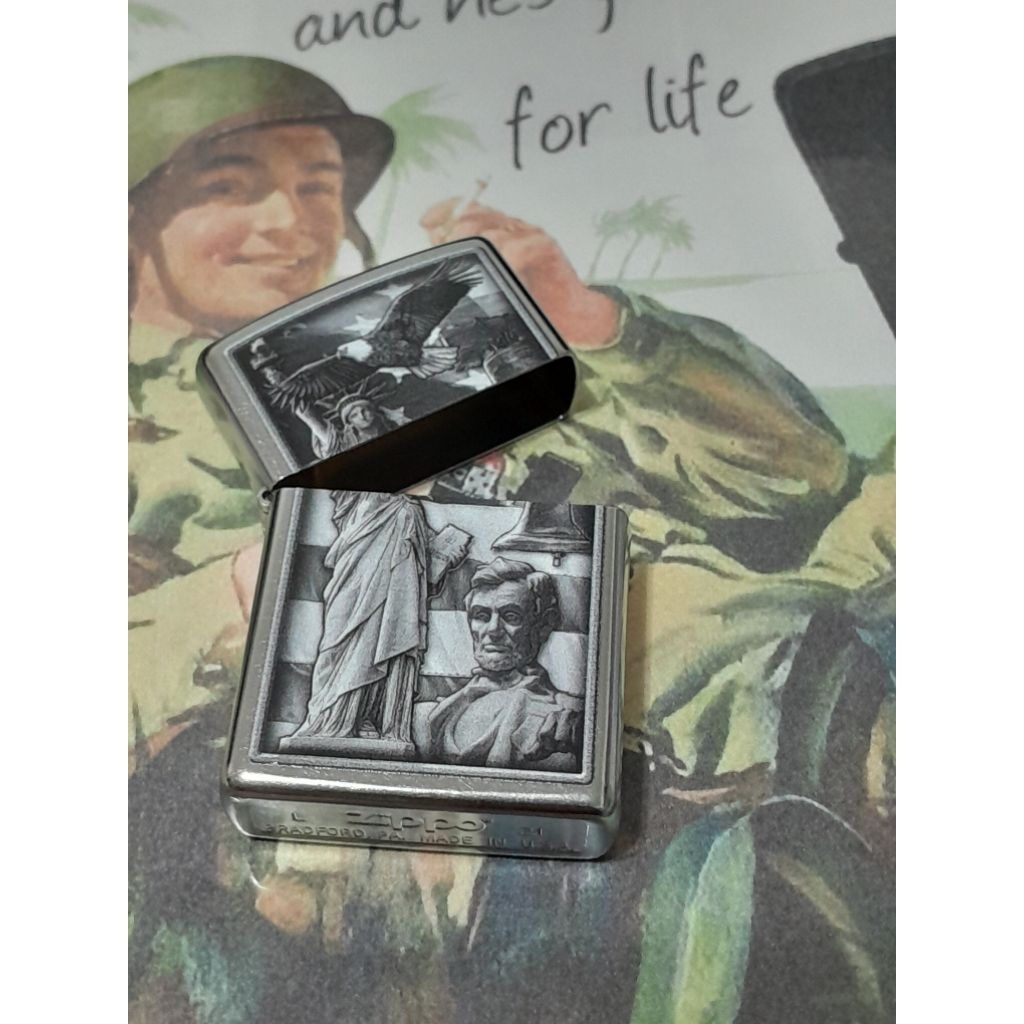 อะไหล่เฉพาะถังนอก zippo ขนาดมาตรฐาน  สีเงินผิวโครเมี่ยม  ลายแบบสกรีน  รูปเทพีเสรีภาพ  ของใหม่ไม่ผ่าน