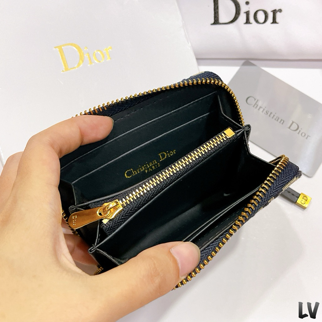 hiendกระเป๋าตังค์รุ่นใหม่ กระเป๋าตังค์ใบสั้นแบบซิปรอบ สินค้าต้องปกพร้อมกล่อง✅💯 - รูปที่ 6