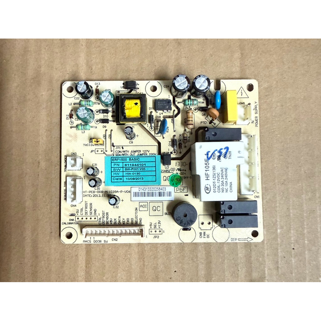 บอร์ดตู้เย็น ELECTROLUX  ป้ายสีฟ้า ERF1500 BASIC  Part No. 811944101 (เเท้ มือ2)