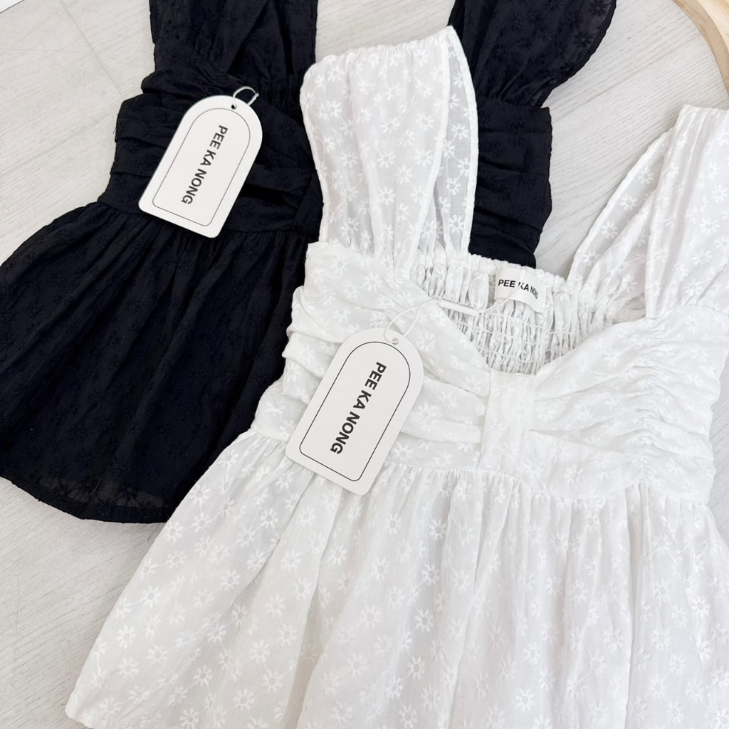 Mone top : เสื้อกล้าม เย็บจีบหน้าอก ชายระบาย เนื้อผ้าปักดอกไม้ KN.Clothes - รูปที่ 5