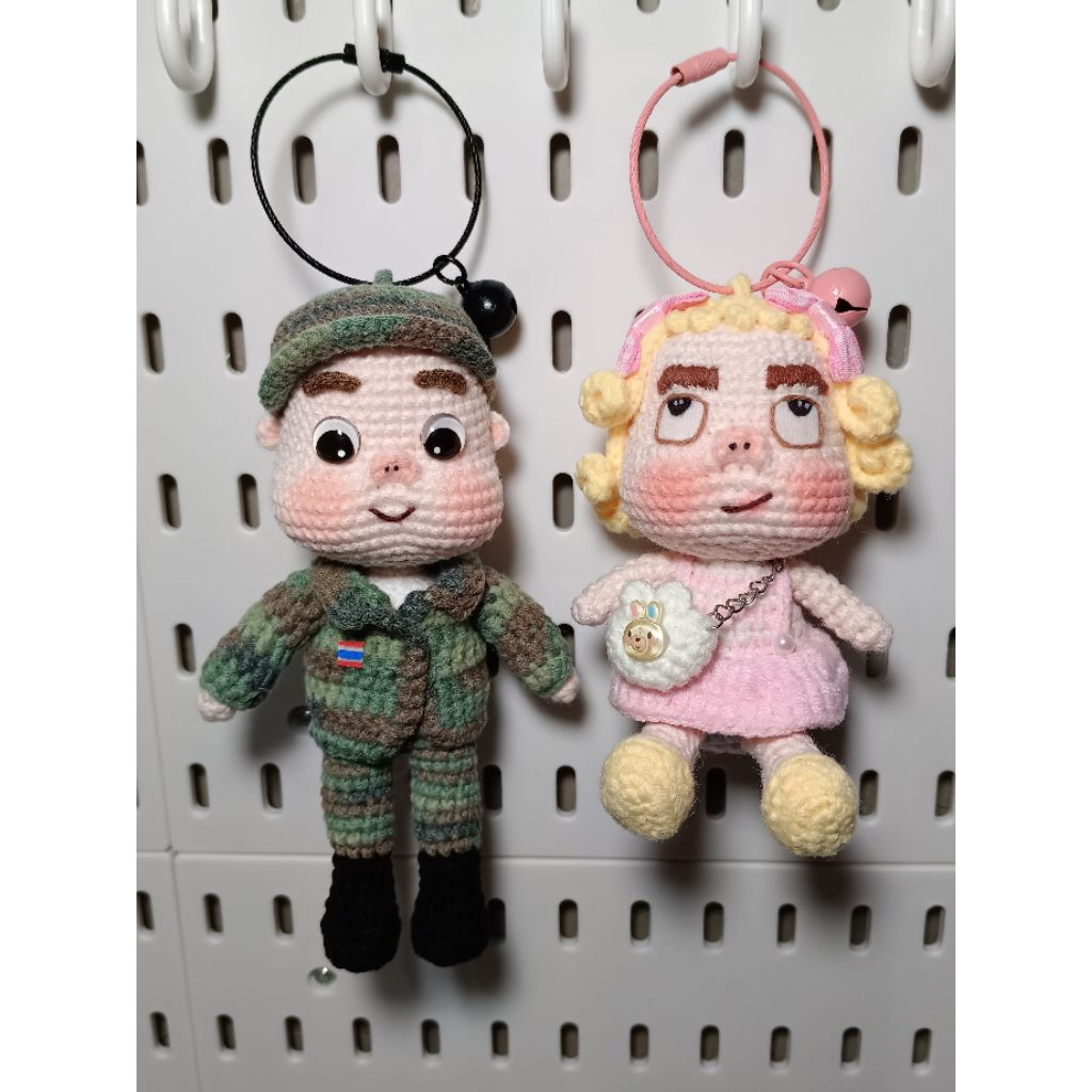 พร้อมส่ง น้องบูด moody girl ตุ๊กตาหมอสม พวงกุญแจตุ๊กตาถักโครเชต์