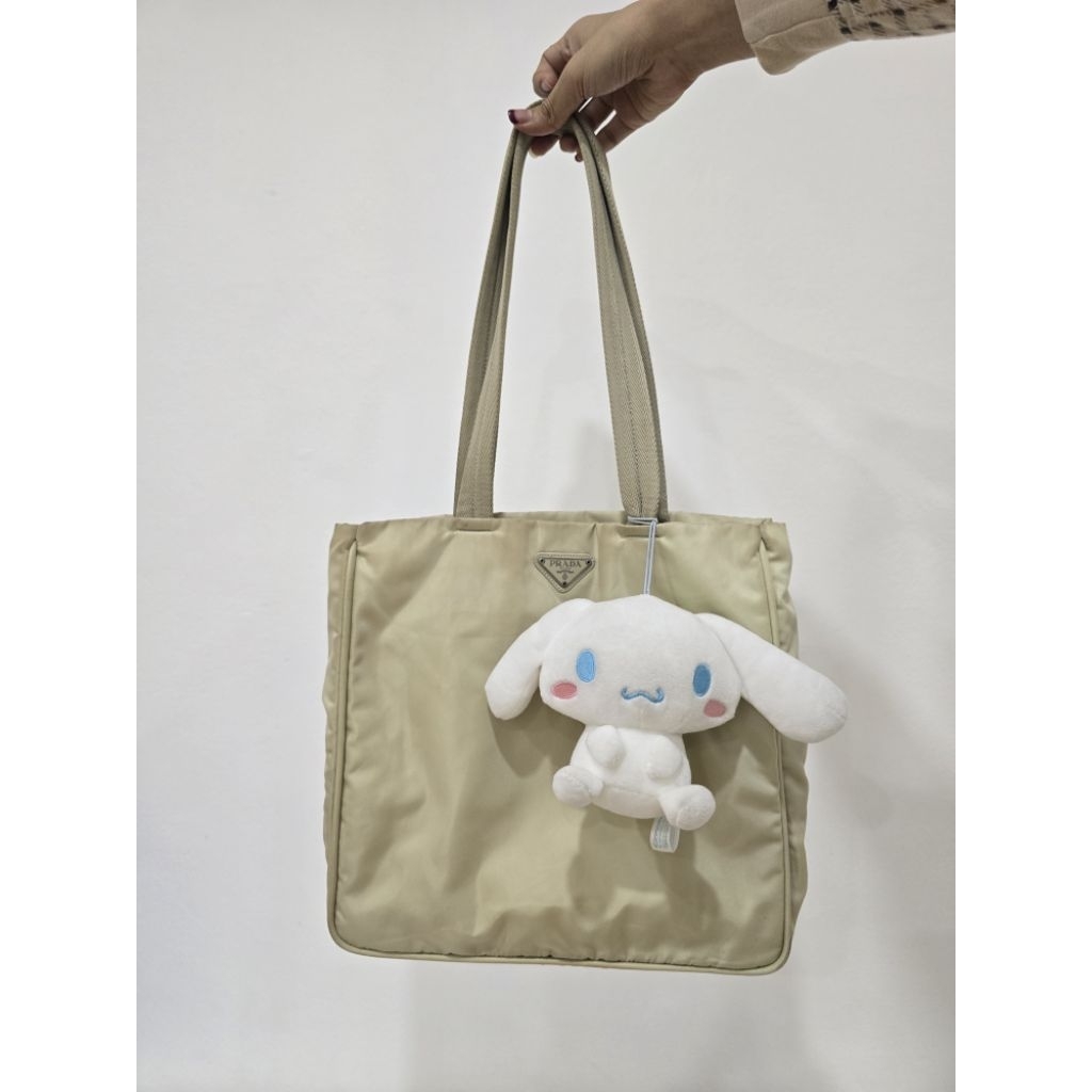 กระเป๋าพราด้าวินเทจขึ้นไหล่ authen100%