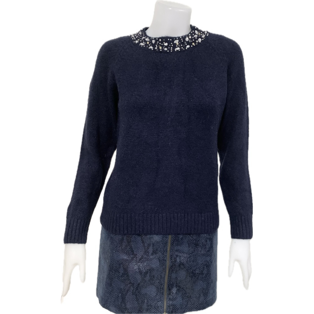 (SWY564)  เสื้อสเวตเตอร์ไหมพรม ปักรอบคอ สีกรม แบรนด์ BACK NUMBER ไซส์ M อก 34“ (ยืดได้ถึง 52”) ⭐️มือ