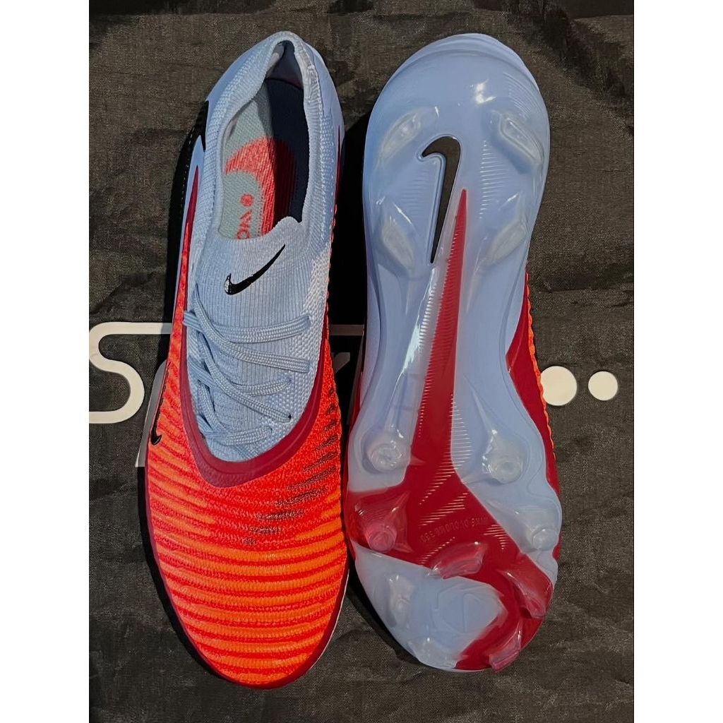 รองเท้าฟุตบอล Nike Phantom Vision GX 6