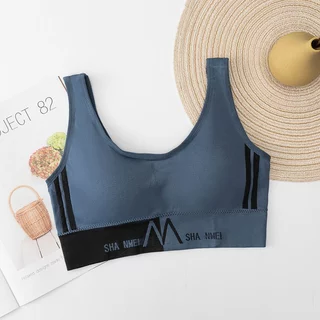เสื้อชั้นใน สปอร์ตบรา ผ้าคอตตอนอย่างดี บราเสริมฟองน้ำ บราไร้โครง ใส่สบาย ไม่อึดอัด มีหลายสีให้เลือก