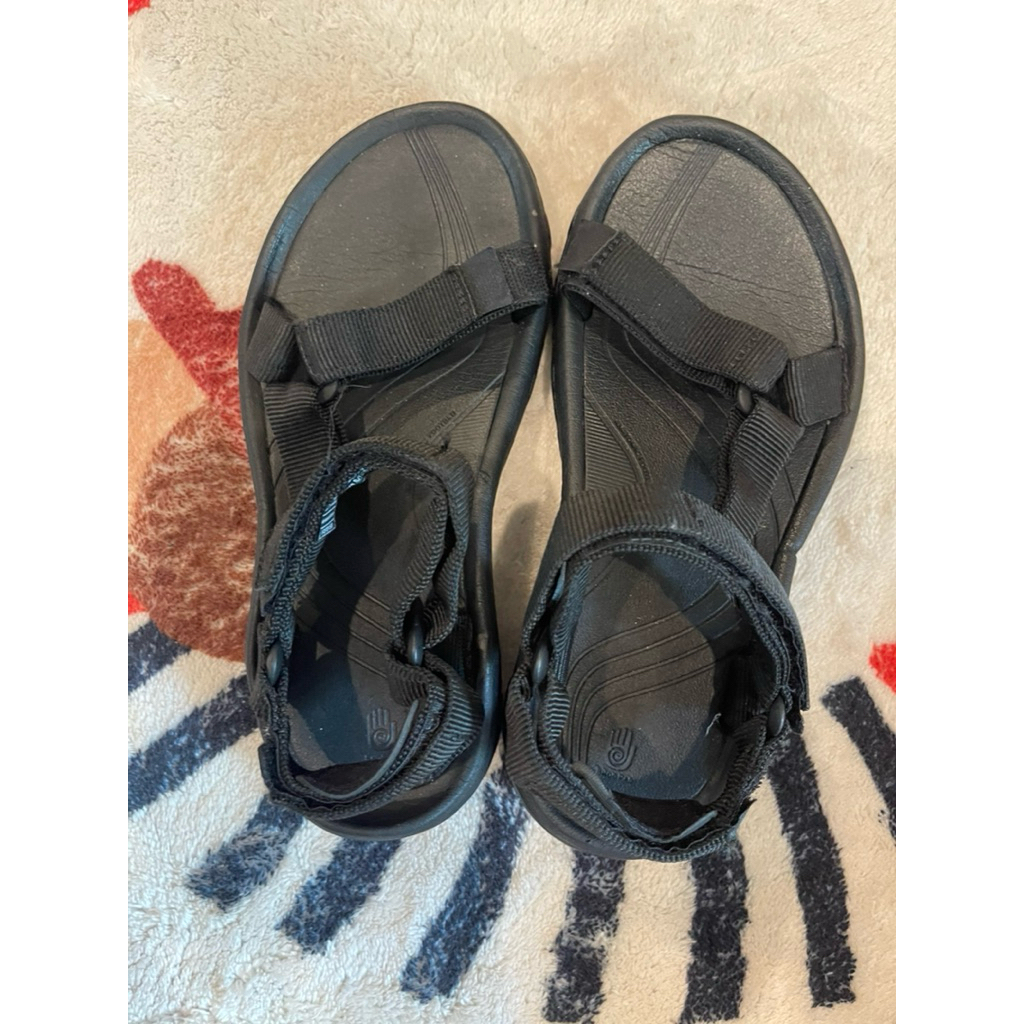 รองเท้ารัดส้นTeva เฮอริเคนมือสองของแท้