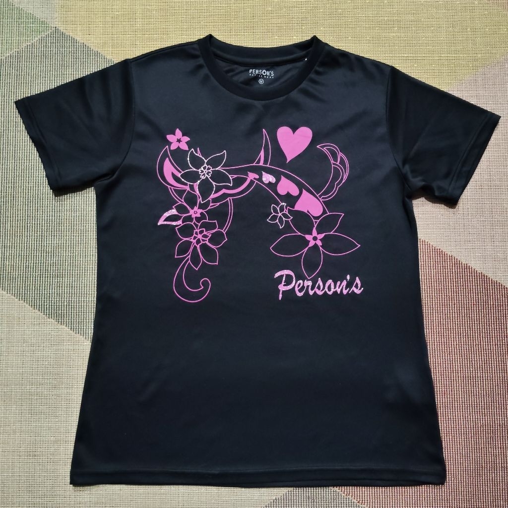เสื้อกีฬา Person's size M รอบอก 34.5" มือสอง สภาพดี