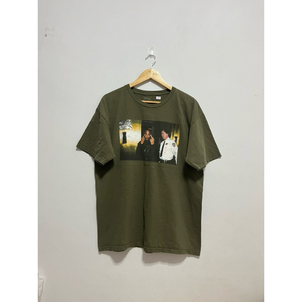 2 PAC Rapper T-shirt