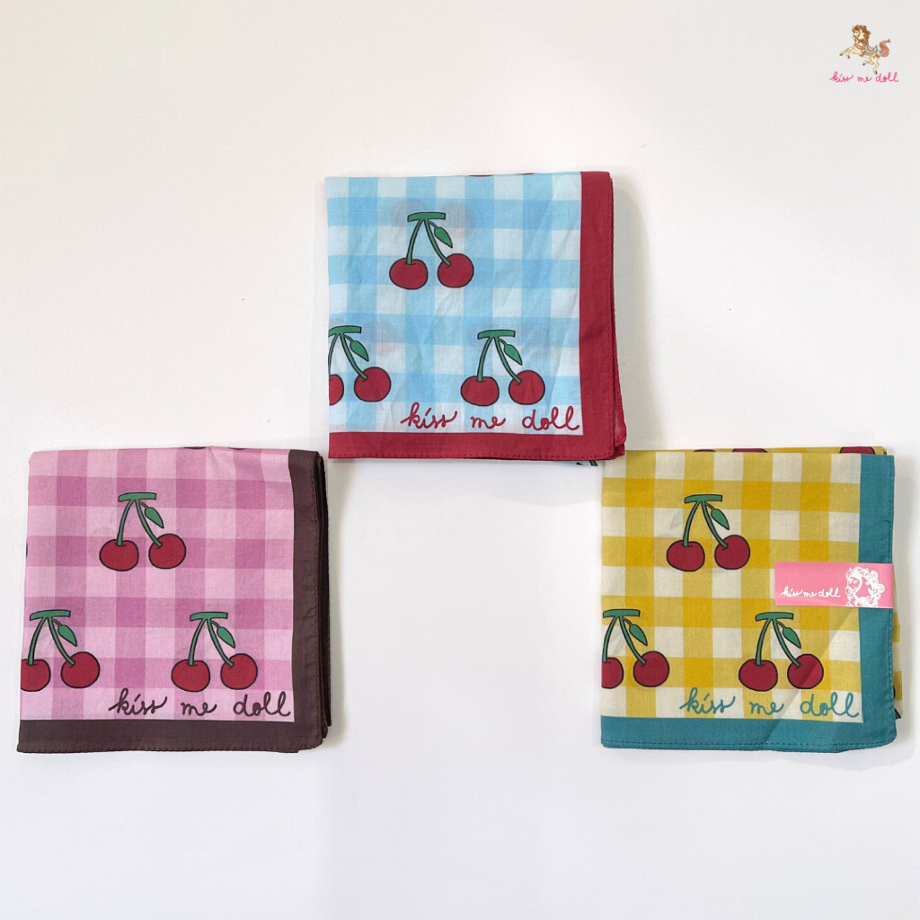 Kiss Me Doll ผ้าเช็ดหน้า/ผ้าพันคอผืนเล็ก 3 ผ้าคอตตอน100% ขนาด52x52 cm.