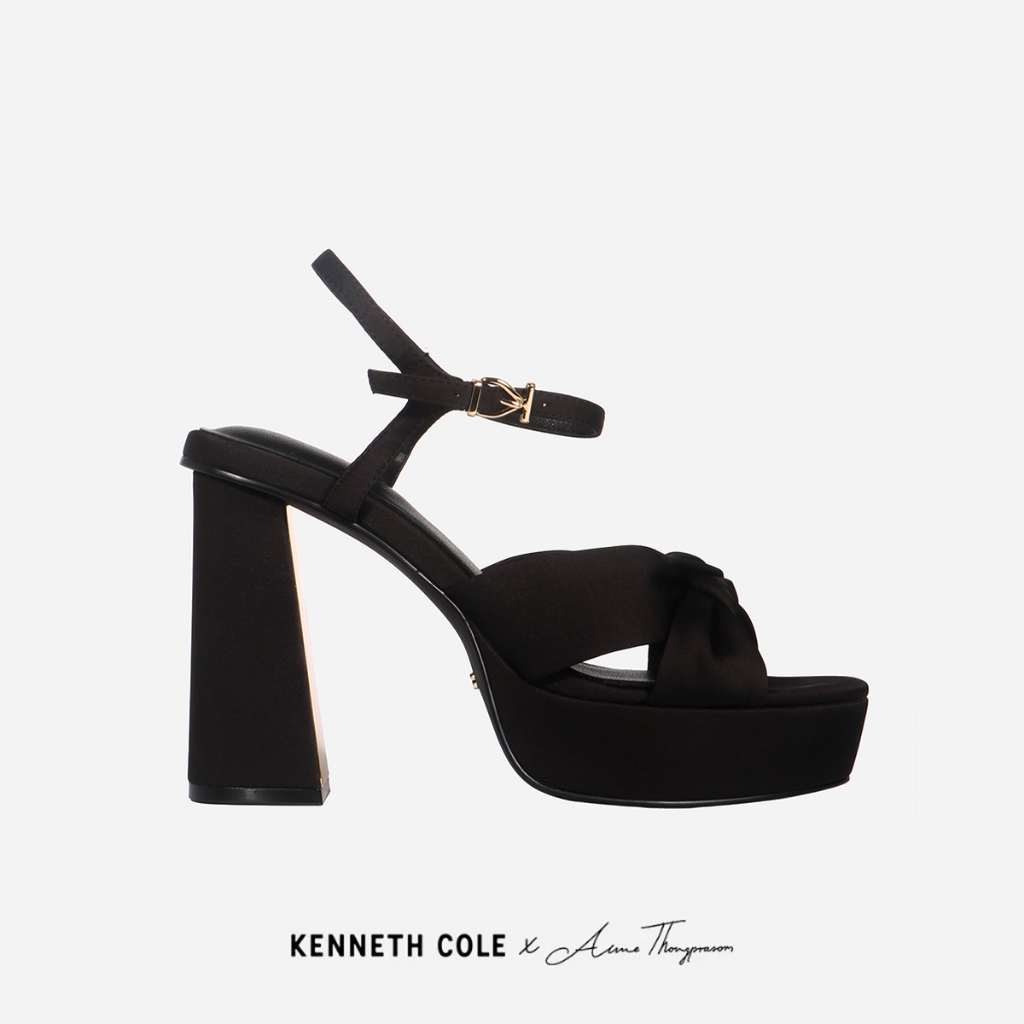 KENNETH COLE x ANNE THONGPRASOM รองเท้าส้นสูงผู้หญิงรุ่น AURORA PLATFORM Super Black Satin สีดำ ( HEL - KF85207LE-048 )