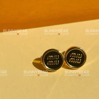 ต่างหู M.I.U. รุ่น ENAMELED METAL ด้านหลังปั้มชื่อแบรนด์