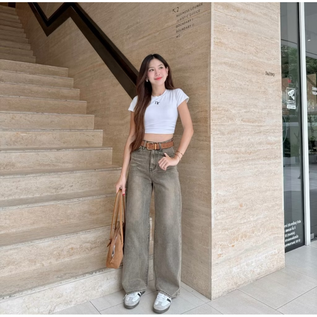 ส่งต่อ NICHARIS - กางเกงยีนส์ทรงกระบอกใหญ่ รุ่น Vogue Jeans size XL