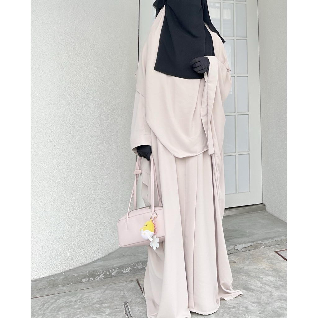 clothesup สินค้าพร้อมส่งไม่ต้องรอพรี