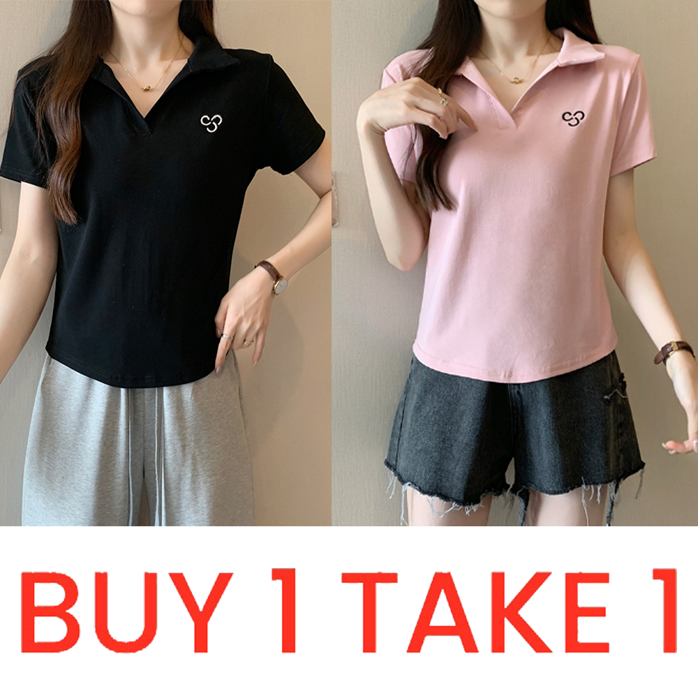 [ซื้อ 1 แถม 1]2PCSเสื้อยืดคอโปโลแขนสั้นสีพื้นสำหรับผู้หญิง ทรงเข้ารูปและคอตั้งสุดเก๋ สไตล์เกาหลี เข้ารูป เสื้อสั้น