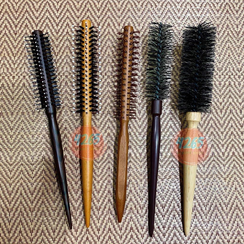 แปรงไดร์ผม แปรงขดลวด  ด้ามจับถนัดมือ ใช้งานง่าย ใช้สำหรับแปรงผม/หวีผม