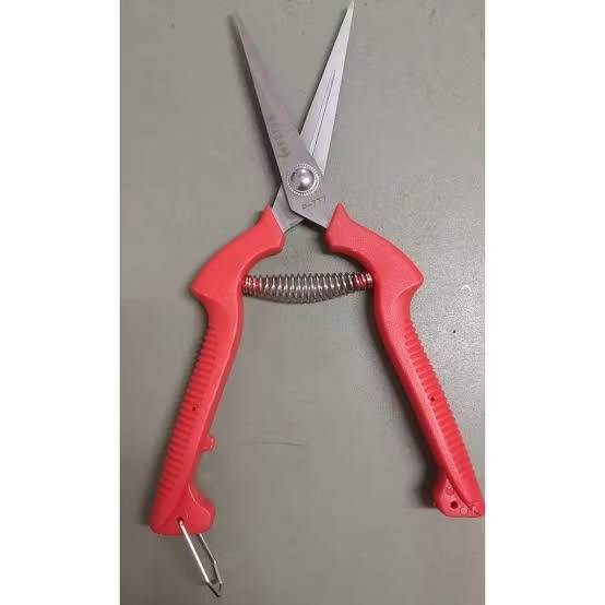 กรรไกรตัดกิ่ง PETTO รุ่นปากตรง 8 นิ้ว รหัส P-777