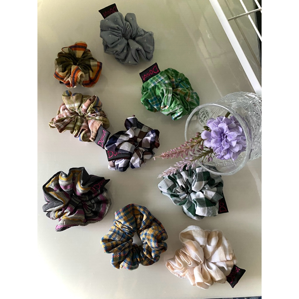 ยางรัดผมโดนัท Donut ของแท้(โปรแรง 5 แถม1 ))คุณภาพดี ทนทาน ไม่ดึงเส้นผม ไม่ปวดศีรษะ ผ้าระบายอากาศดี