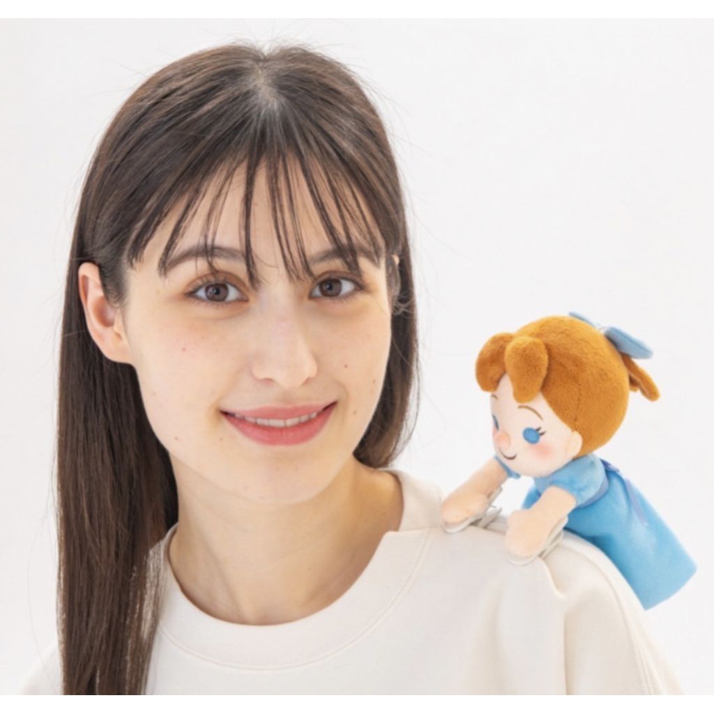 พวงกุญแจ Plush Badge Clip Wendy เกาะไหล่