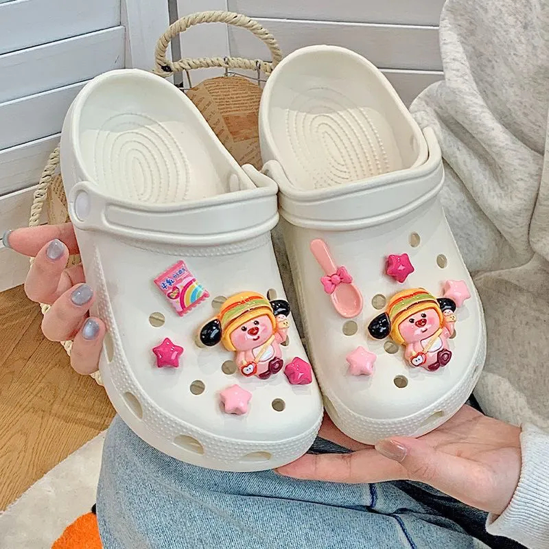 น่ารัก DIY ตัวติดรองเท้า  ที่ติดรองเท้า۩Cross-dressing น่ารักบีเวอร์อาวุโสน่ารักสามมิติ รองเท้าหลุมด