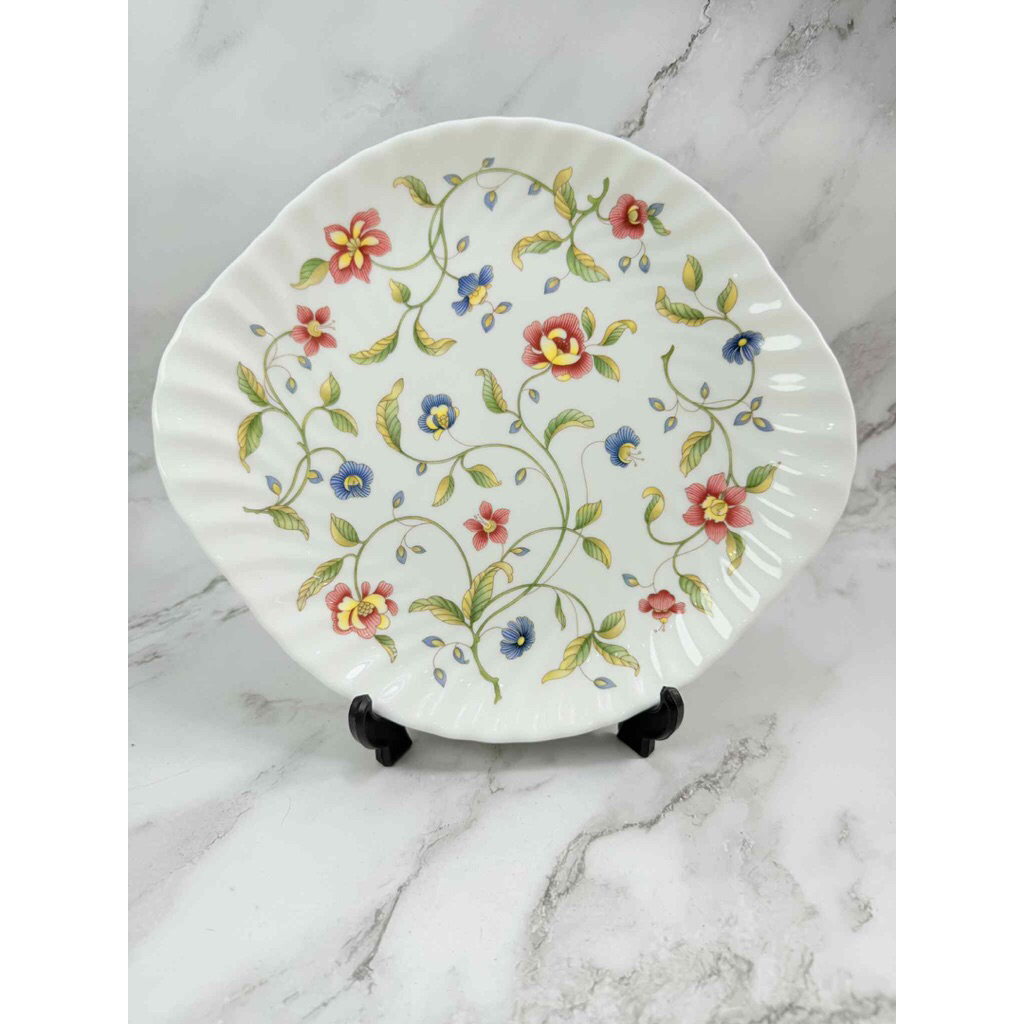 จาน MINTON TAPESTRY FINE BONE CHINA MADE IN ENGLAND ขนาด 24x27x2 ซม. (ZA : 368) สินค้าใหม่