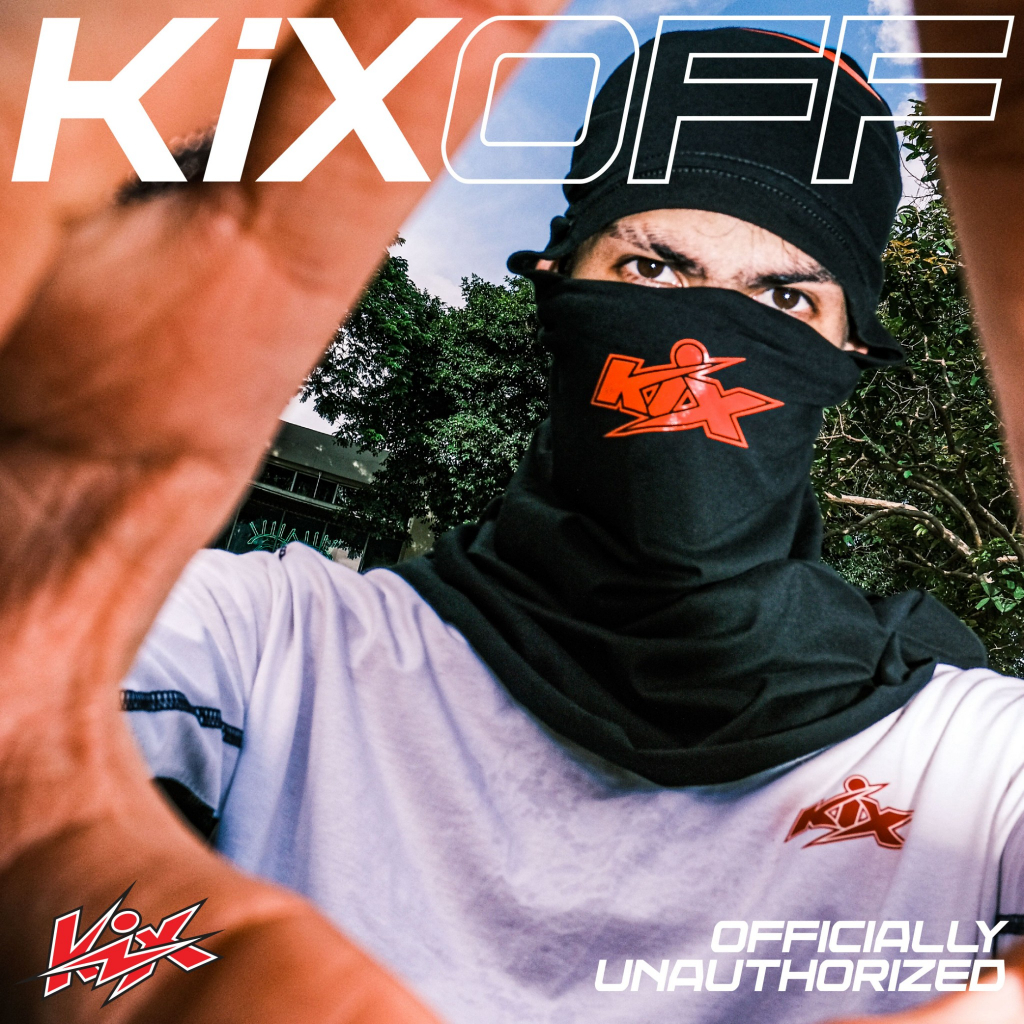 KiX เสื้อแขนยาว (Stitch Long Shirt)  สีดำ+สีขาว  รุ่น "เปิดใจ" เอาข้างในออกมาข้างนอก