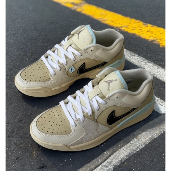 Jordan Stadium 90 low cut yellow