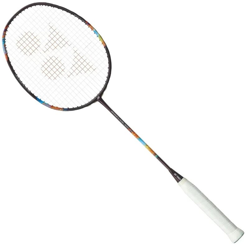ไม้แบดมินตัน YONEX NANOFLARE 700 ( PRO /GAME/ TOUR 4U) แถมเอ็น พันด้าม ซอง ฟรี