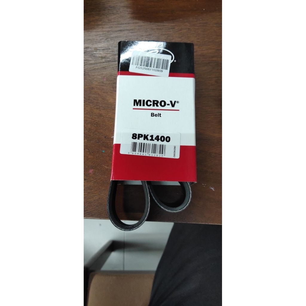 สายพาน 8PK1400 ยี่ห้อ Gates