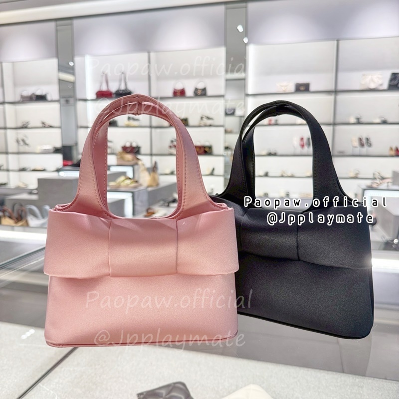 กระเป๋าสะพาย Charles & keith รุ่น Satin Bow Bucket Bag  : CK2-10151494 แท้จากชอป 100%