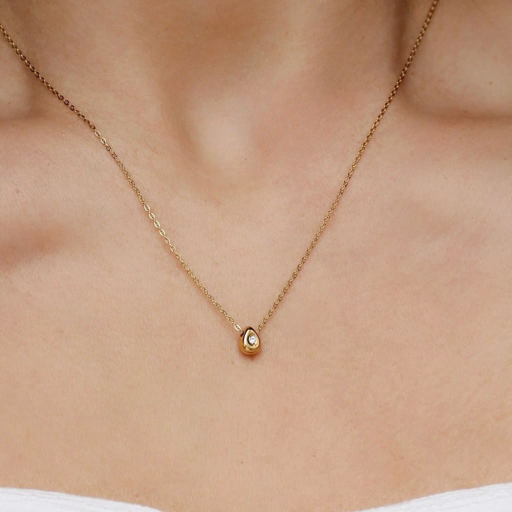 TIARA Risa Gem Necklace (18k gold plated - Stainless Steel) สร้อยสแตนเลสชุบทอง 18k โดนน้ำได้ ไม่ลอกไม่ดำ ผิวแพ้ง่ายใส่