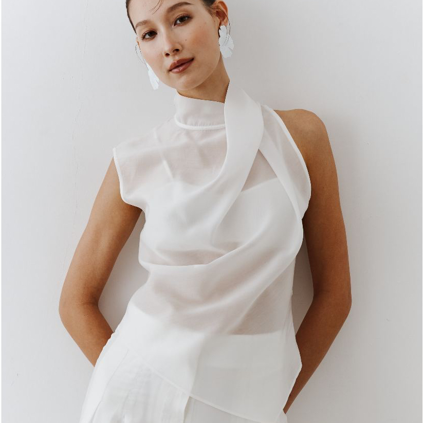 (S M พรีออร์เดอร์ 20-30วัน) AOPxDAO - Semi Sheer Halter Top เสื้อแขนกุด เสื้อคอปีน ผ้าโปร่ง