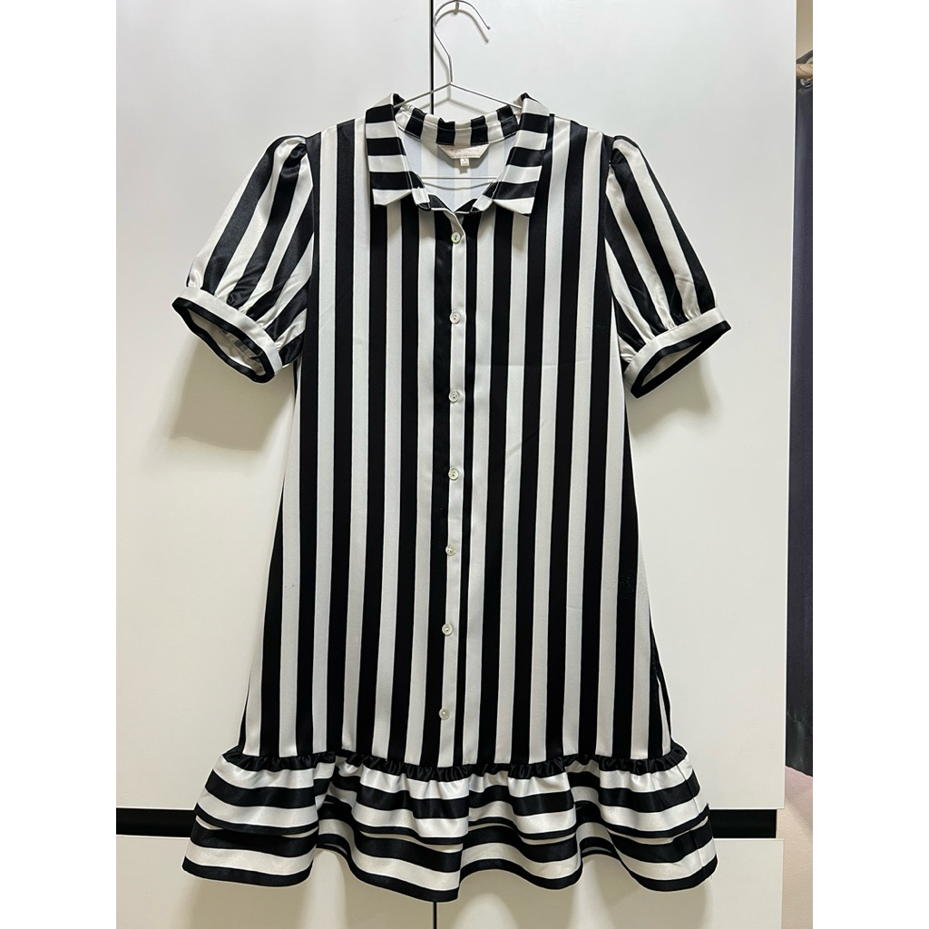 เดรสLynaroundมือสอง***