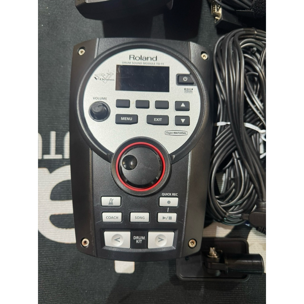 โมดูลกลองไฟฟ้า Roland TD11 พร้อมชุดสาย มือ2 สภาพสวย ของแท้💯 (รับประกัน 30 วัน)