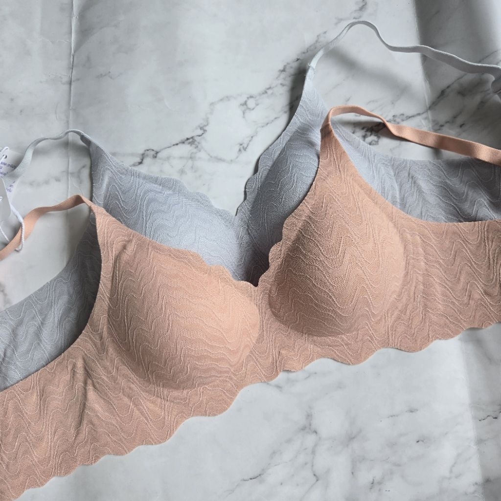 Sabina Habpy Pretty Perfect Level 1 เสื้อชั้นใน ไร้ตะเข็บ ไร้โครง รหัส HBU24002