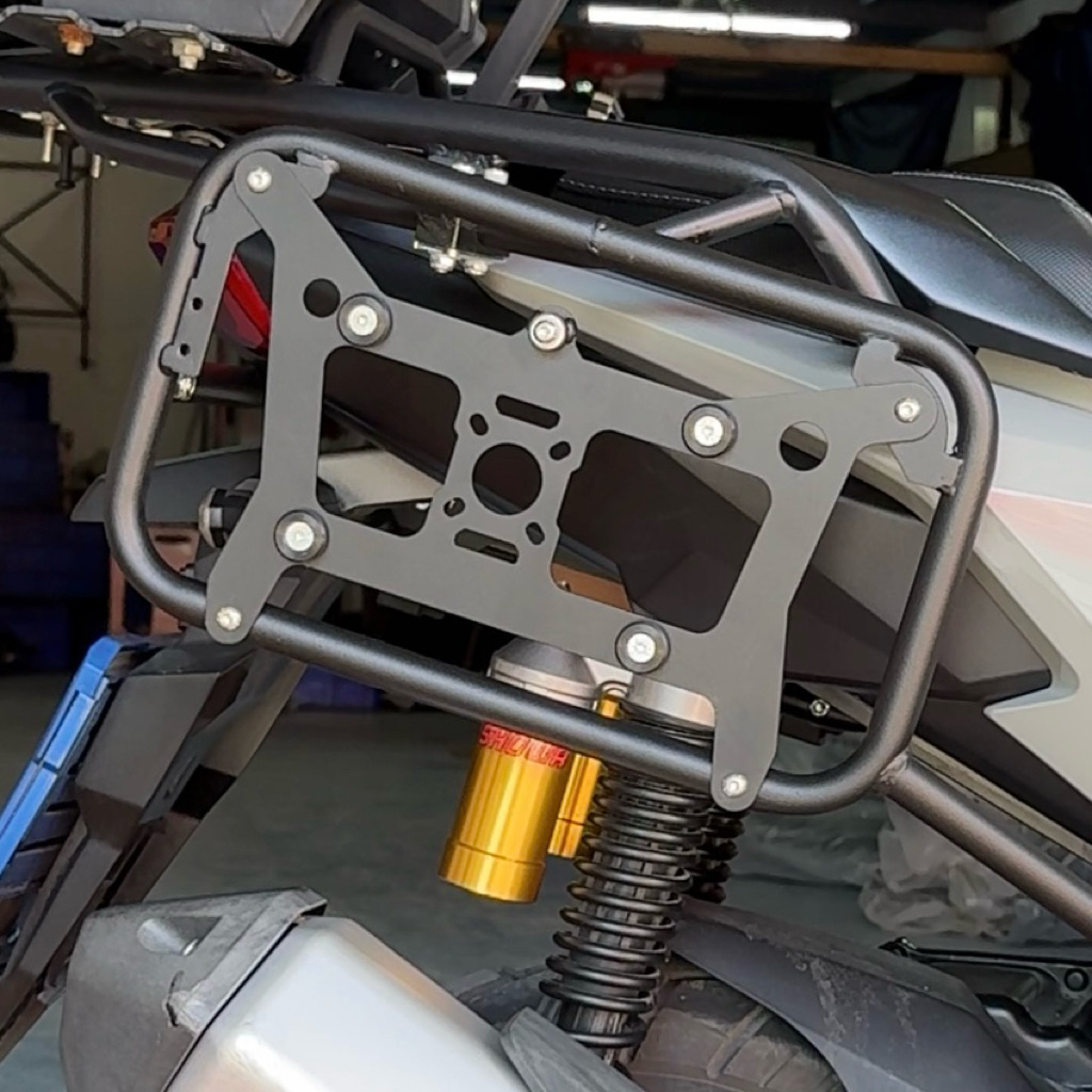 HUK RIDER-เพลทเสริม-สำหรับติดปี๊บ 18L