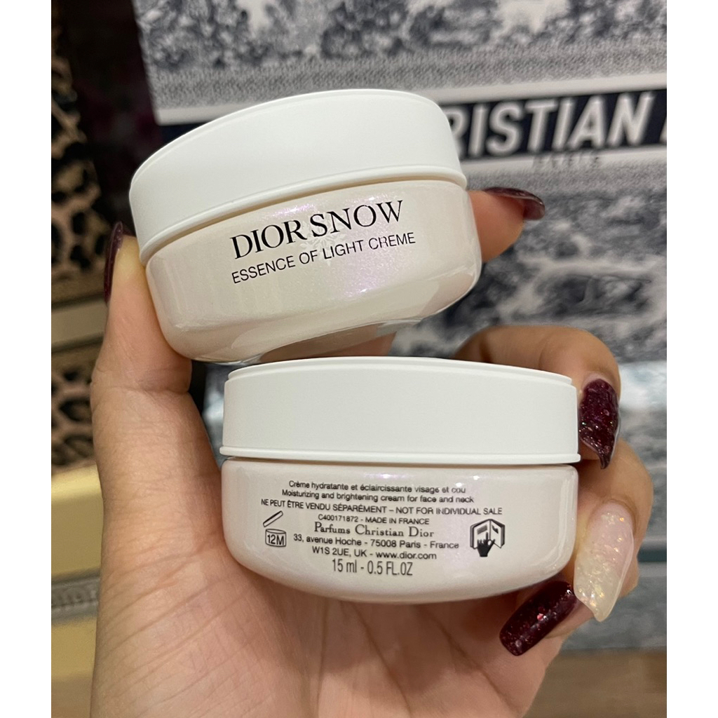 ครีมบำรุงผิวหน้า Dior Snow Essence of Light Creme ✨15ml nobox✨