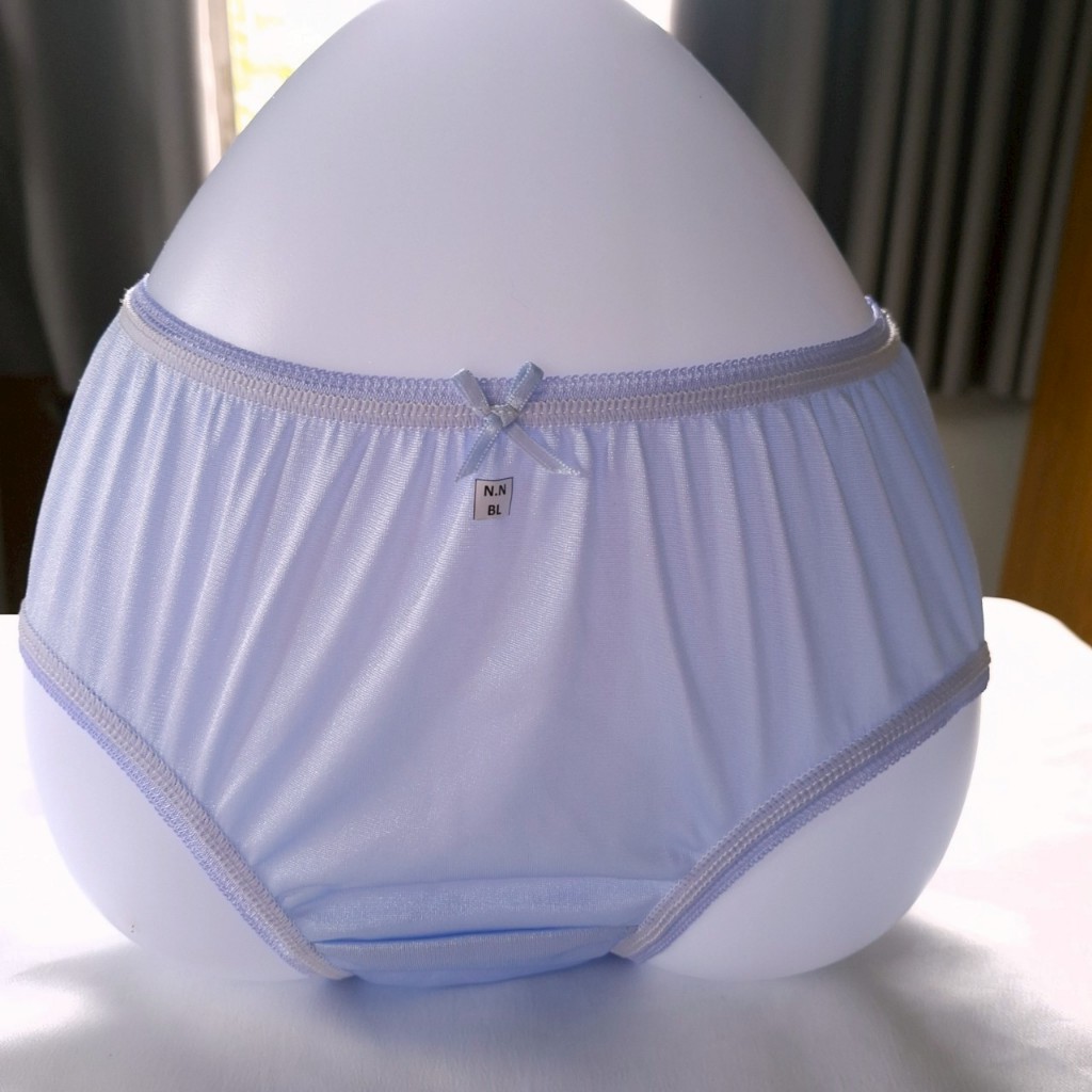 กางเกงในผ้าไนลอน บิกินี่  ผ้าวาโก้ สีพาสเทล ไนล่อนแห้งเร็ว ไซส์ L (BL) Bikini Underwear Nylon Briefs(ขนาดไซส์ด้านล่าง) - รูปที่ 3