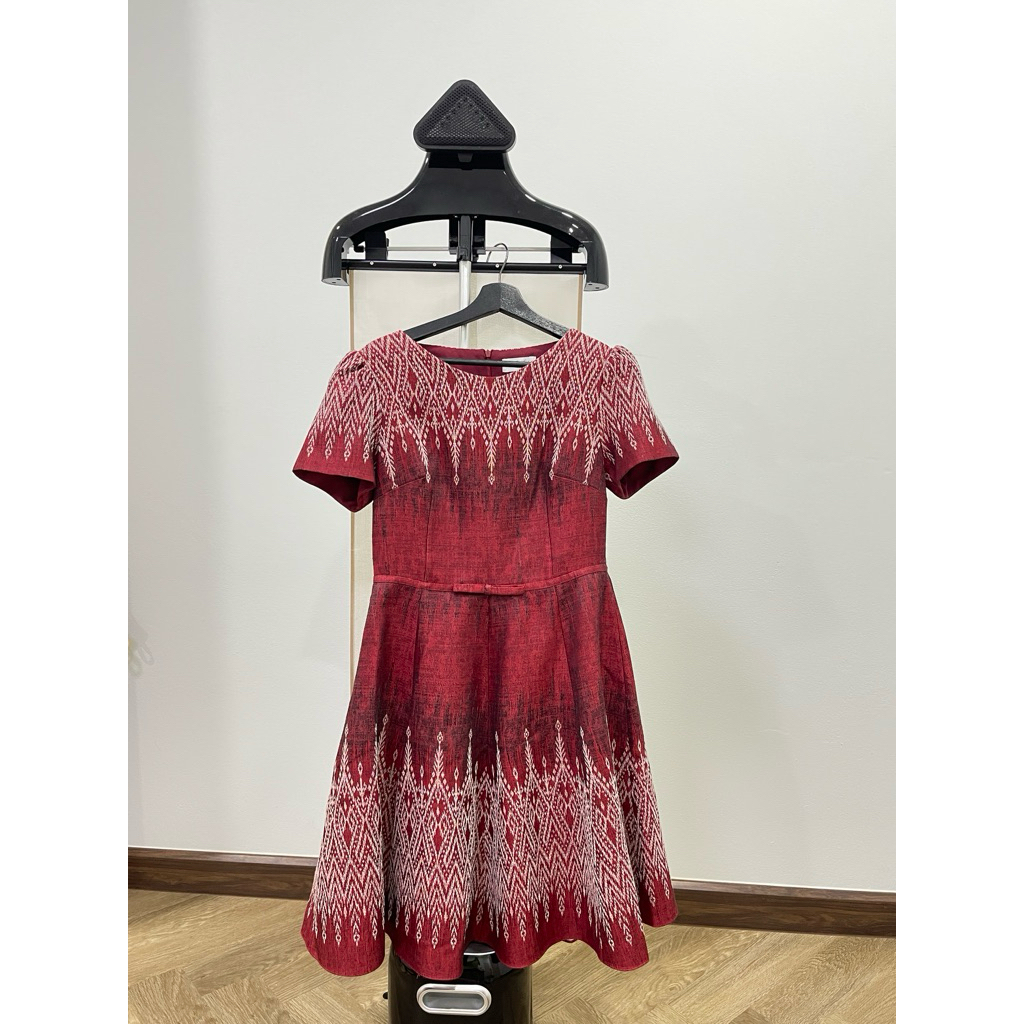 เดรสผ้าไทย แบรนด์ La Sisters มือ2 เหมือนใหม่