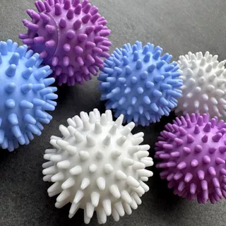 (แพค6ชิ้น)ลูกบอลซักผ้าหนาม ลดรอยยับ​ ถนอมผ้า Dryer Balls ไม่ต้องใช้น้ำยาปรับผ้านุ่ม เพิ่มแรงเหวี่ยง ช่วยให้ผ้าสะอาดขึ้น