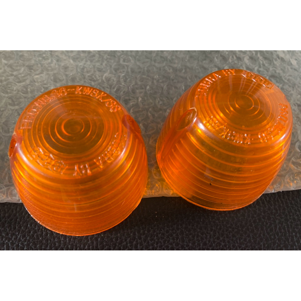 Kawasaki GA G3 G4 A1 A7 W1 F3 F4 B1 ฝาไฟเลี้ยว งานเก่า 1คู่