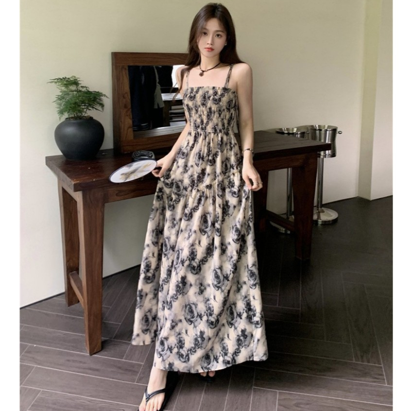 ชุดเดรสผู้หญิง ชุดเดรสสายเดี่ยว ชุดเดรสยาวสำหรับวันหยุด