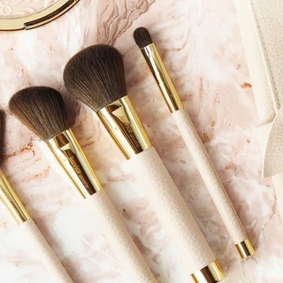 Catrice Kaviar Gauche Brush แปรงแต่งหน้า