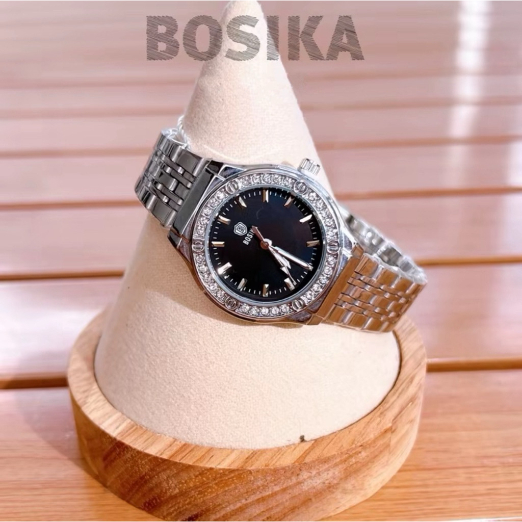 BOSIKA นาฬิกาสายสแตนเลสตีล แท้ หน้าปัดล้อมเพชร นาฬิกาอนาล็อก สวยหรู ( 4 สี)